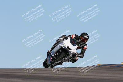 media/Mar-25-2024-Moto Forza (Mon) [[8d4319bd68]]/3-Intermediate Group/Session 2 (Turn 9)/